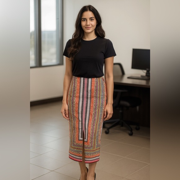 Bisou Bisou Dresses & Skirts - Bisou Bisou Michele Bohbot Colorful Geometric Patterned Skirt- Size Large